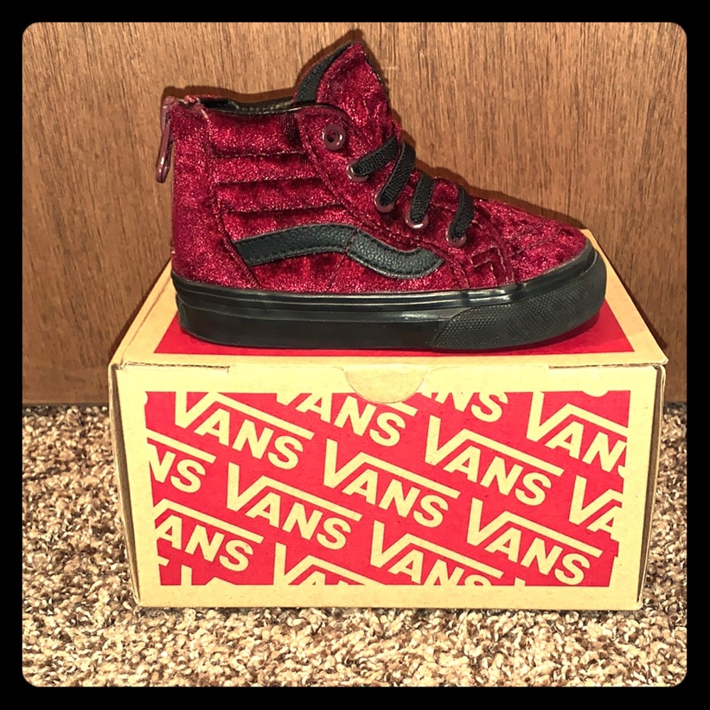Vans SK8-Hi Velvet Red/Black